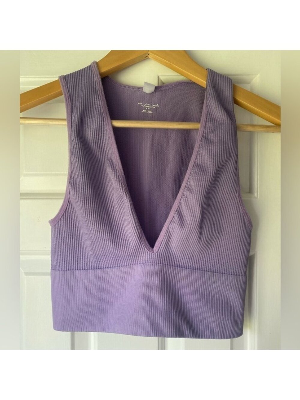Out from Under Urban Outfitters VNeck Fitted Crop Tank Top Size M